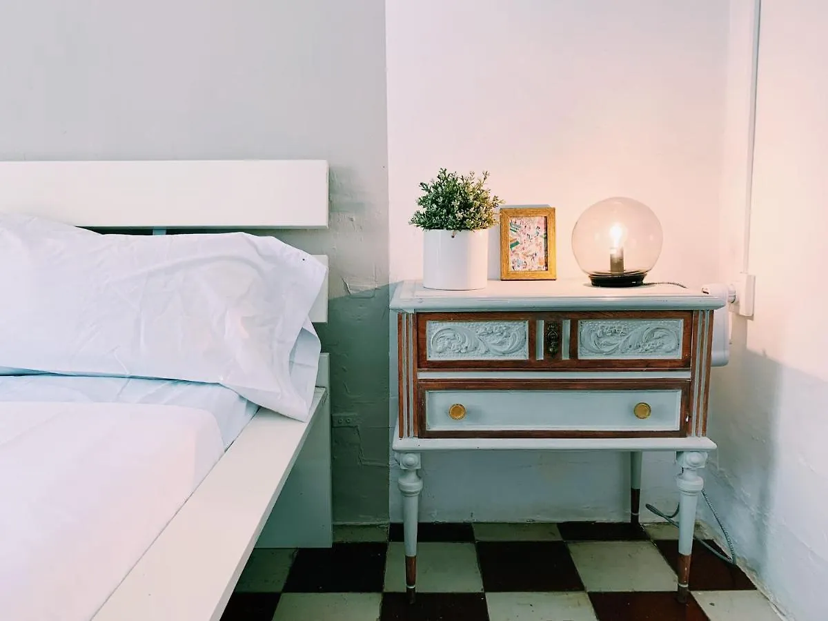 Habitación en casa particular Maria Magdalena - Room 6 Málaga España